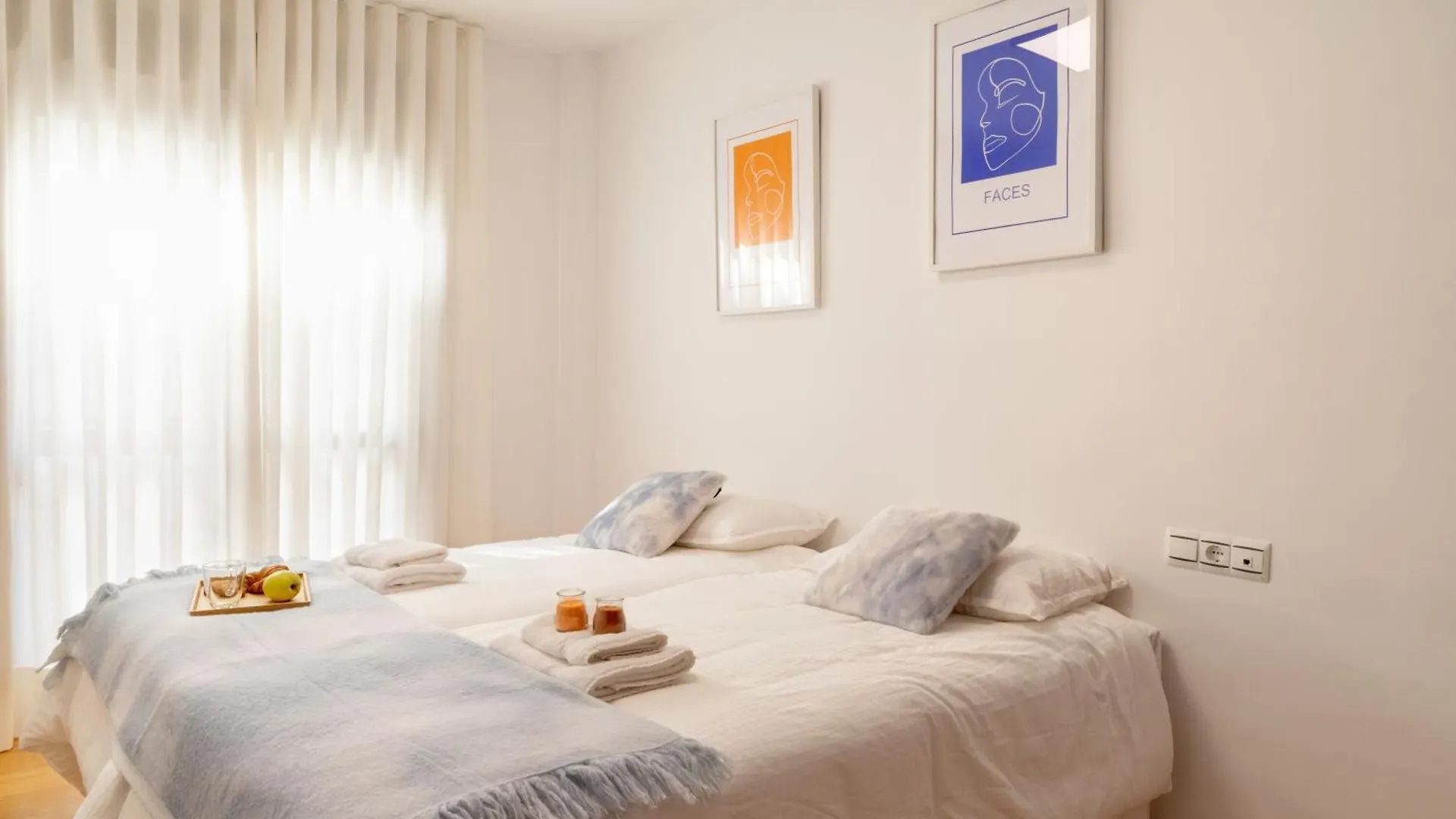 Centro Historico Con Piscina Apartment Malaga
